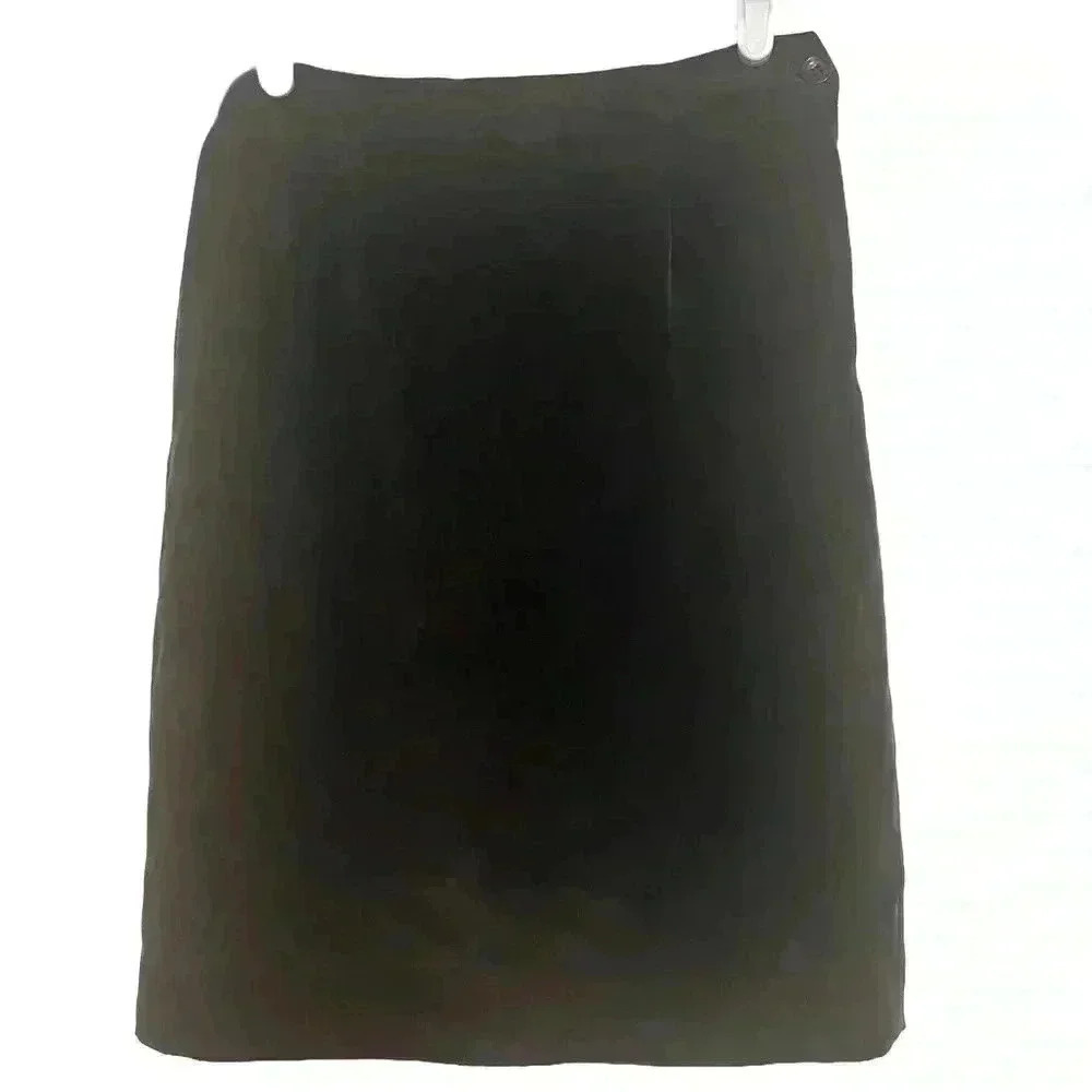 Jones New York 100% Silk Skirt Women's Size 6P Soft Black Lined Slit (0620)
